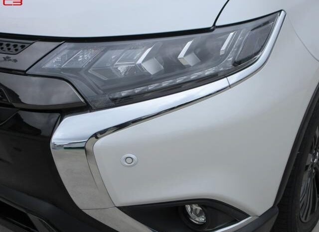 
								MITSUBISHI OUTLANDER FOR SALE IN KENYA full									